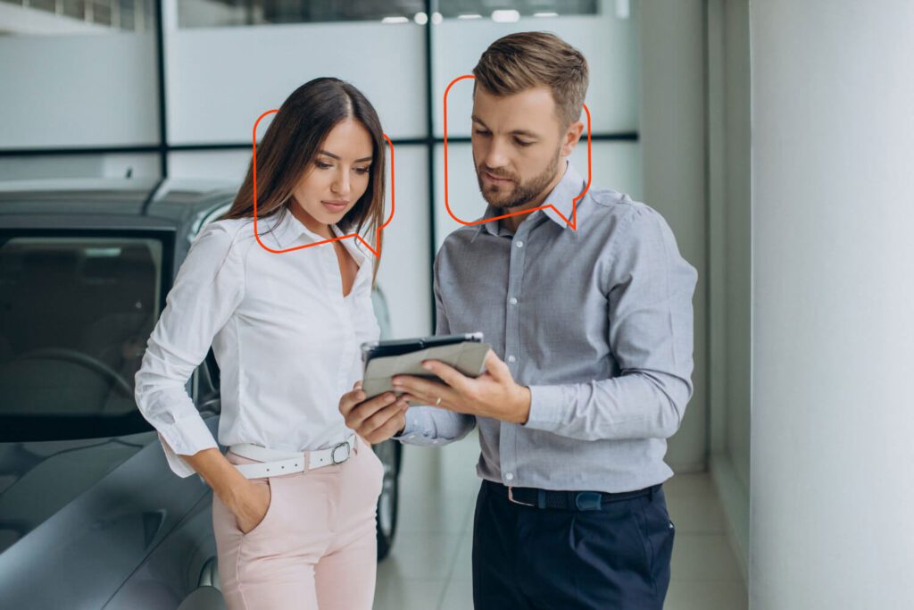 vendedores estudando como prospectar mais clientes